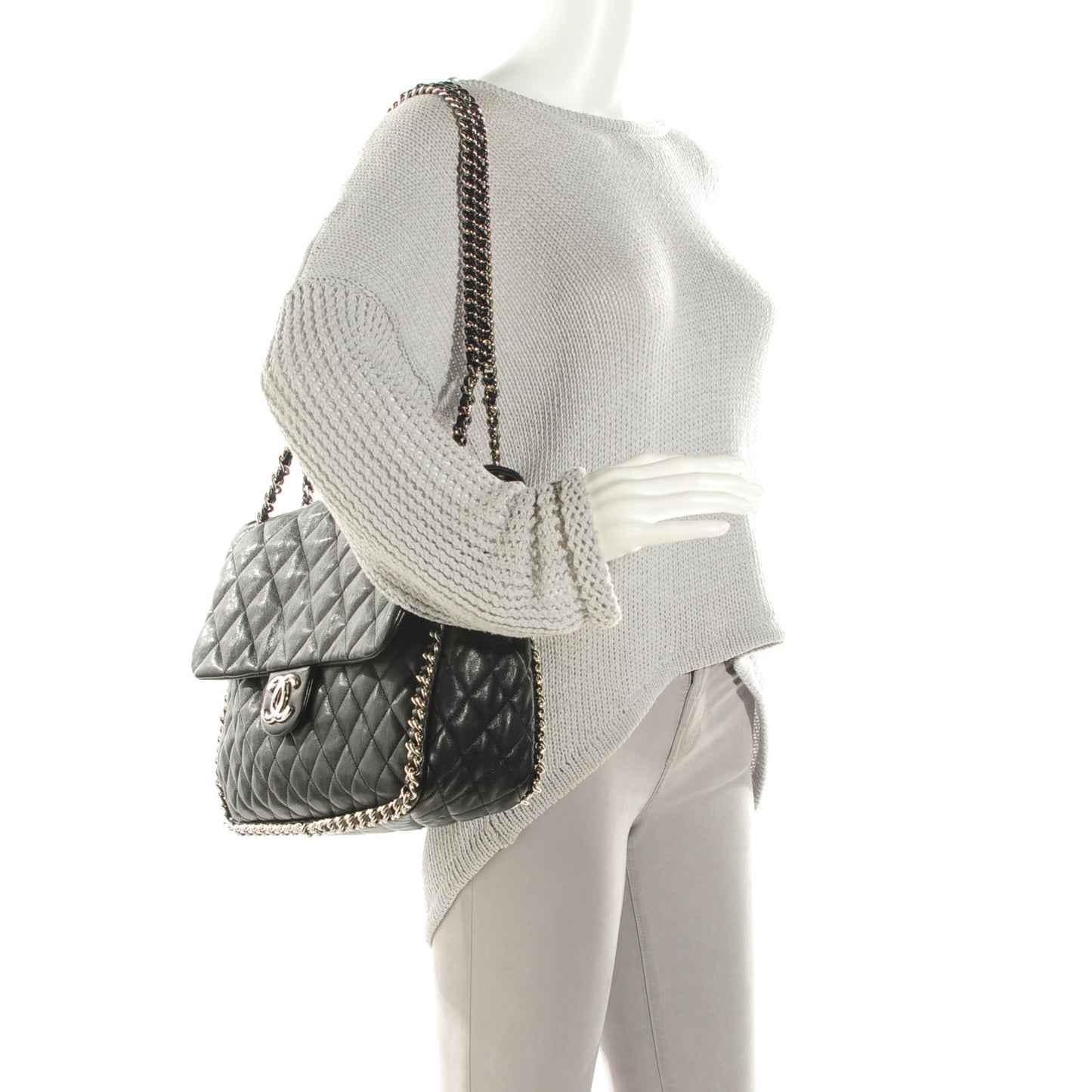 Crumpled Lambskin Chain Around Maxi Flap Black