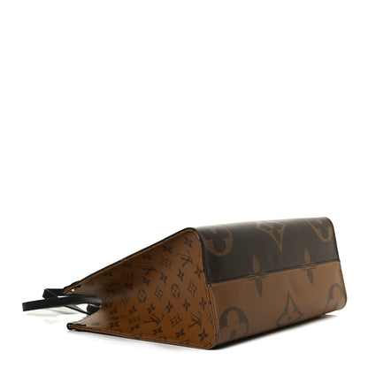 Louis Vuitton Reverse Monogram Giant Onthego MM 4 of 12