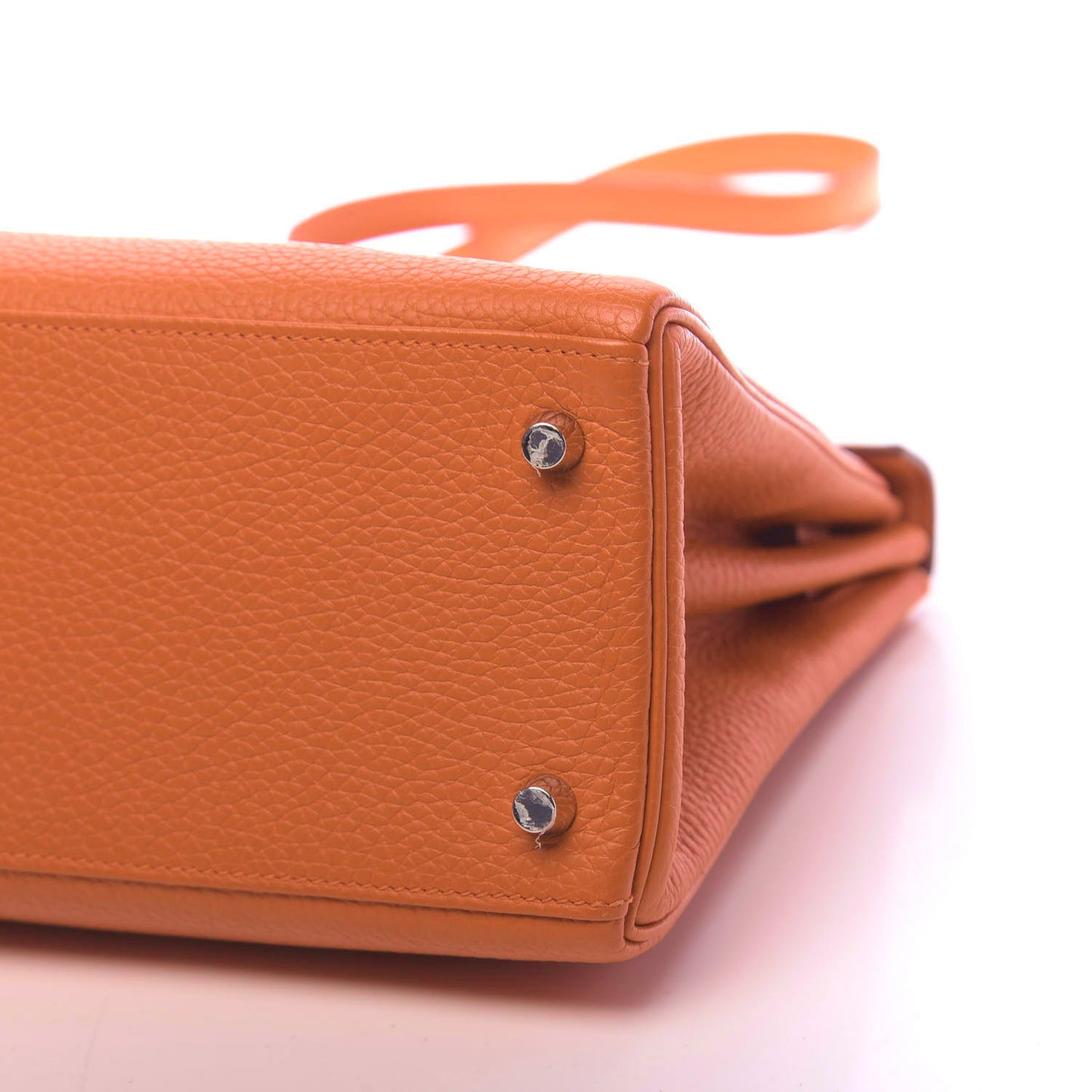 Taurillon Clemence Kelly Retourne 28 Orange