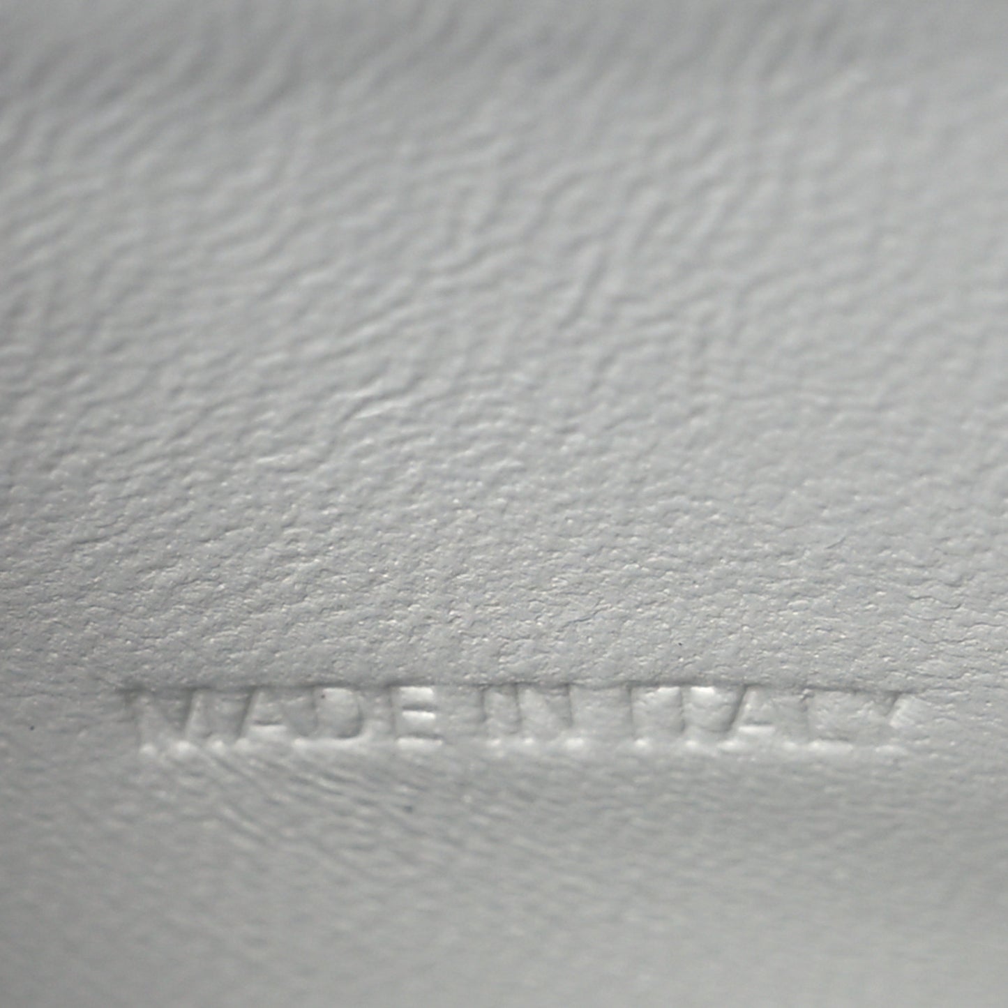 Shiny Calfskin Crocodile Embossed XXS Hourglass East West Tote White