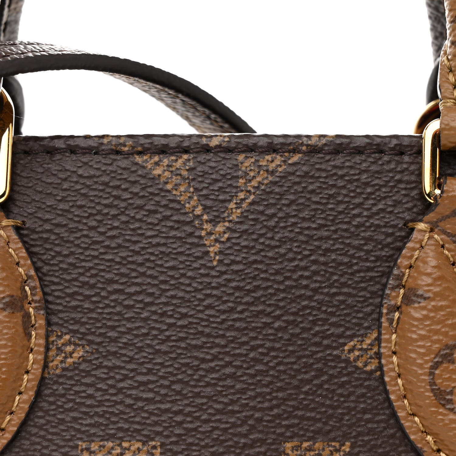 Louis Vuitton Reverse Monogram Giant Onthego BB 7 of 9