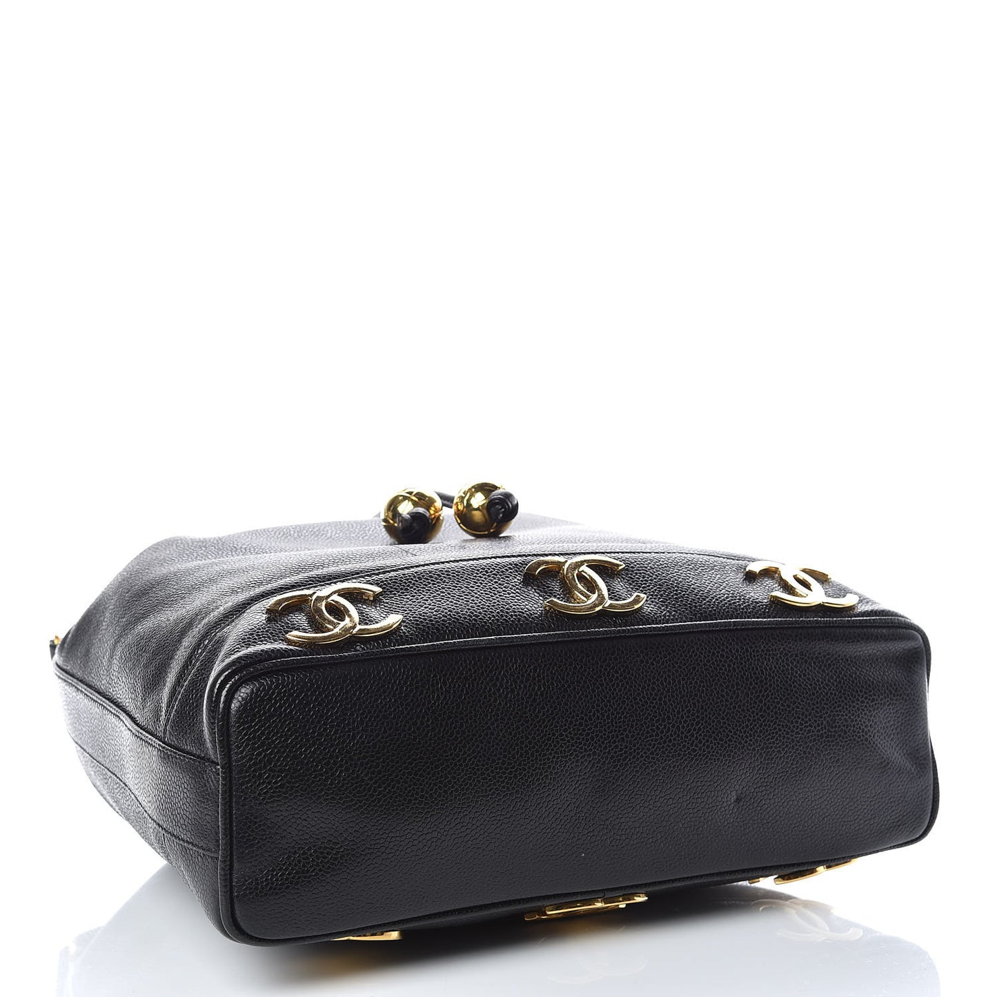 Caviar CC Drawstring Shoulder Bag Black