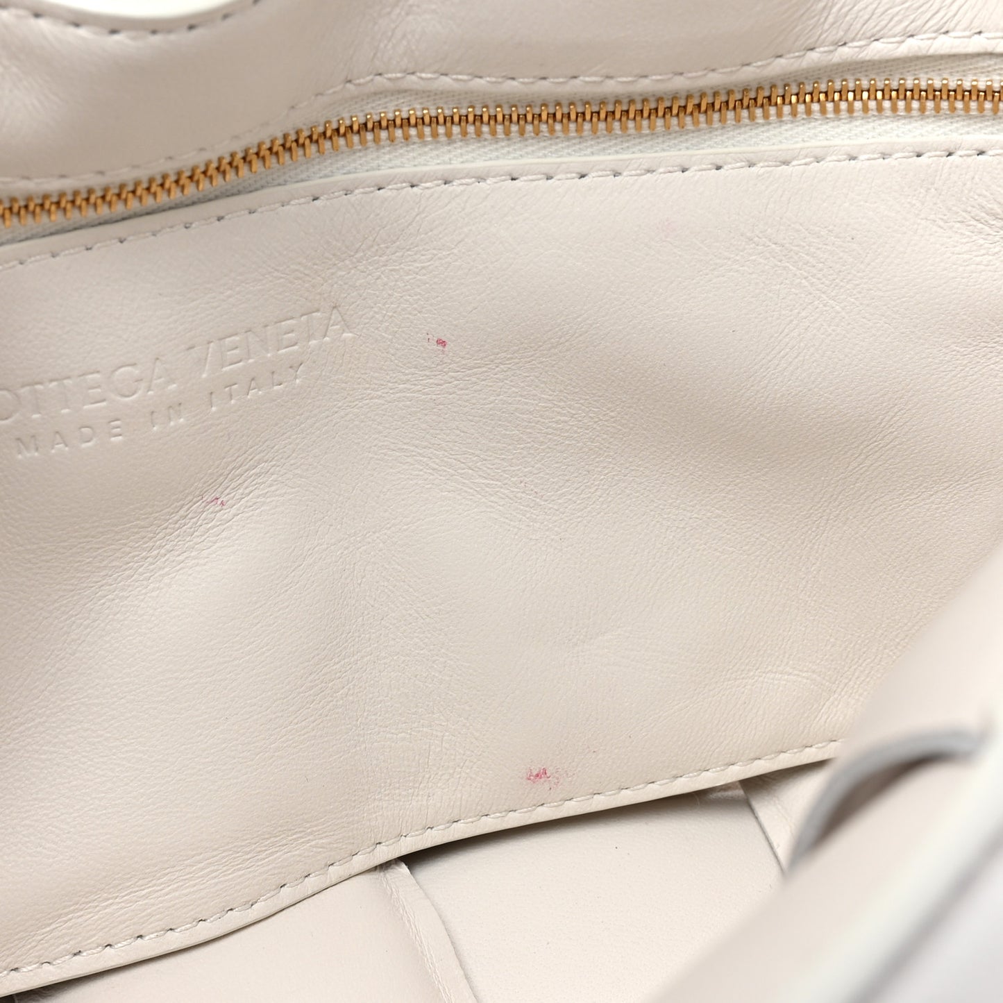 Lambskin Maxi Intreccio Padded Chain Cassette Crossbody Bag White