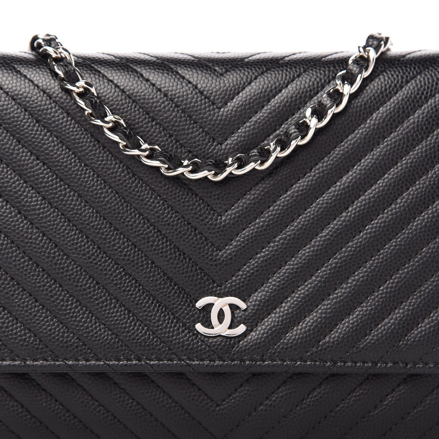 Caviar Chevron Quilted Wallet On Chain WOC Black