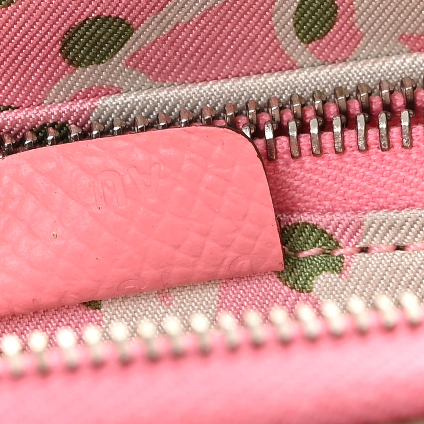 Epsom Silk'In Compact Wallet Rose Confetti