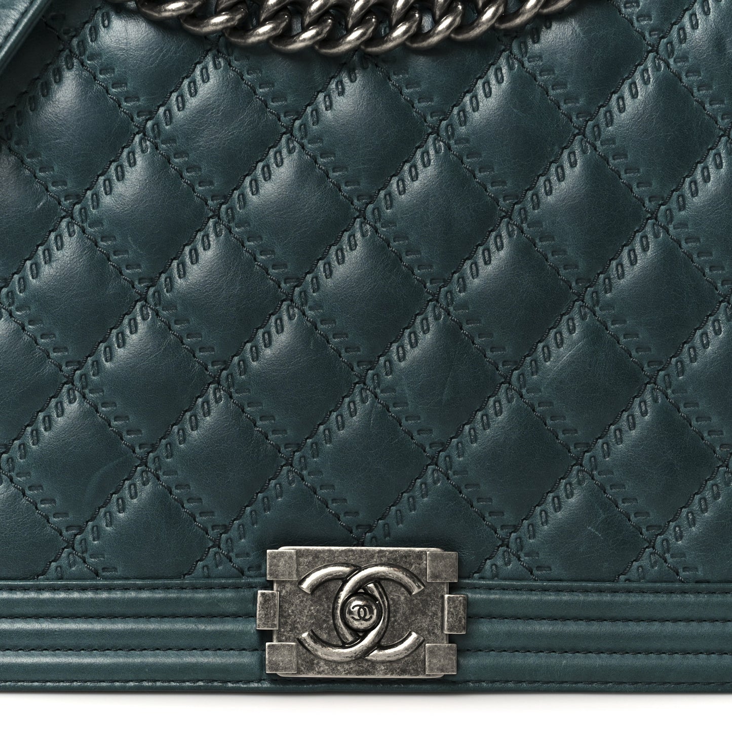 Calfskin Quilted Double Stitch Large Boy Flap Green