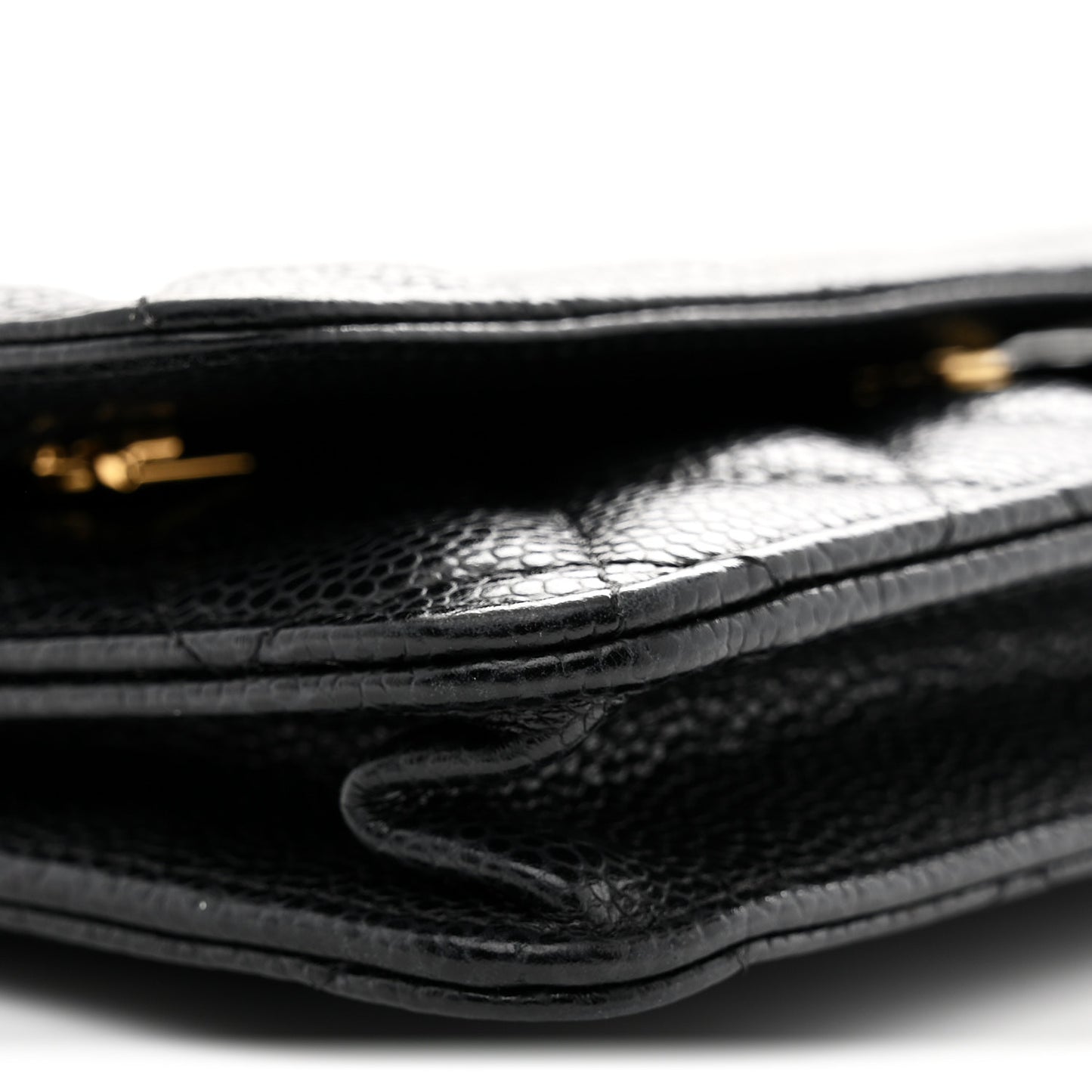 Caviar Quilted Wallet on Chain WOC Black