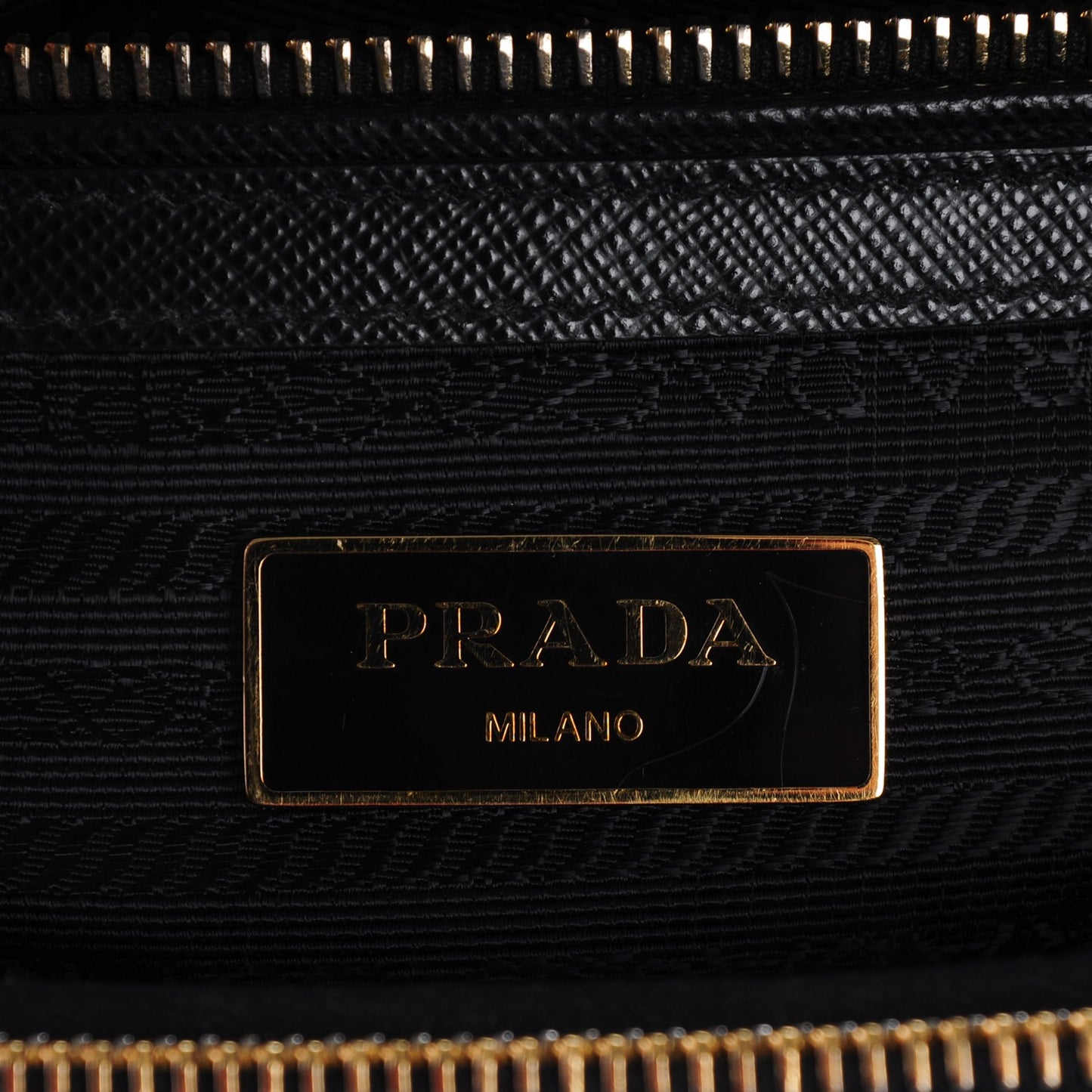 Saffiano Mini Galleria Double Zip Tote Black