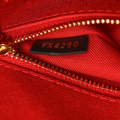 Louis Vuitton Reverse Monogram Giant Onthego MM 7 of 10