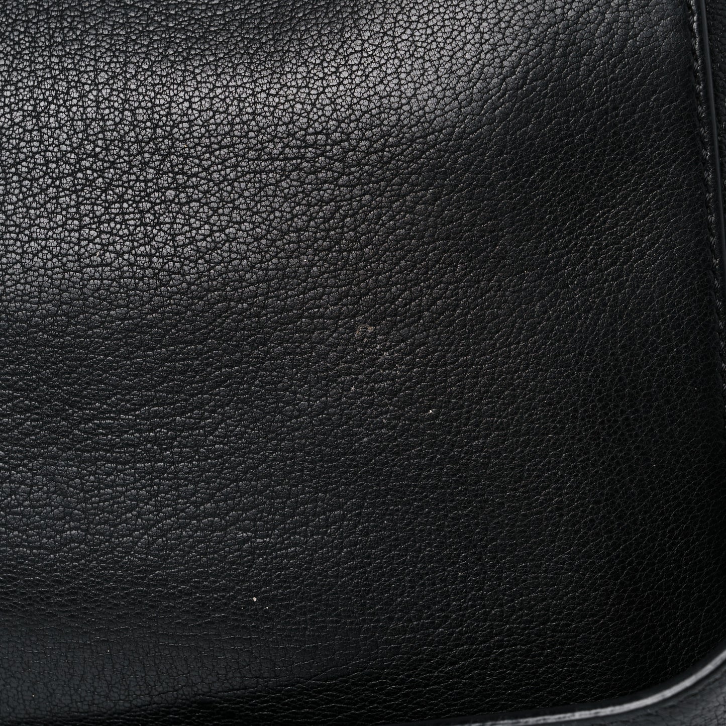 Sugar Goatskin Medium Antigona Black