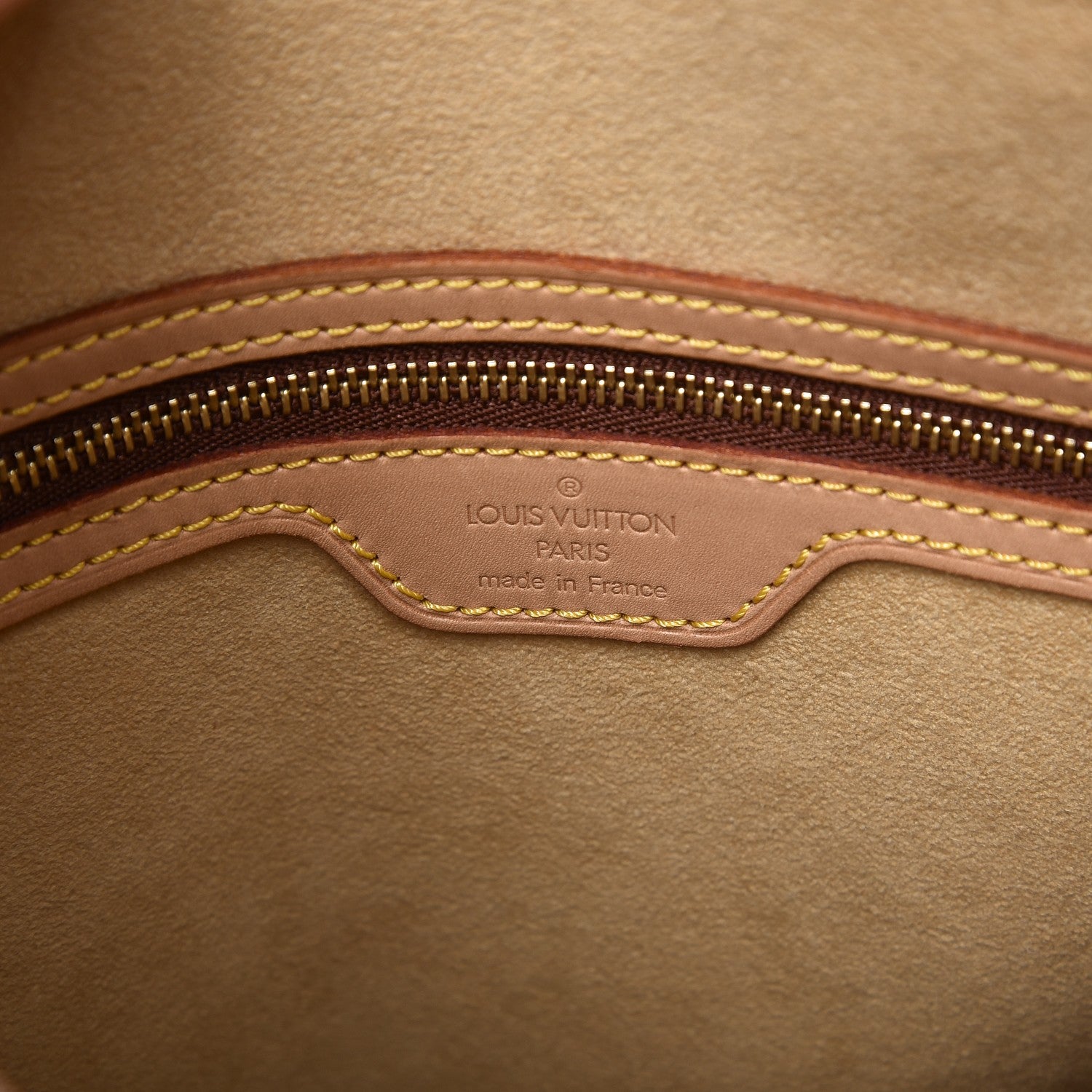 Louis Vuitton Monogram Looping GM 6 of 10