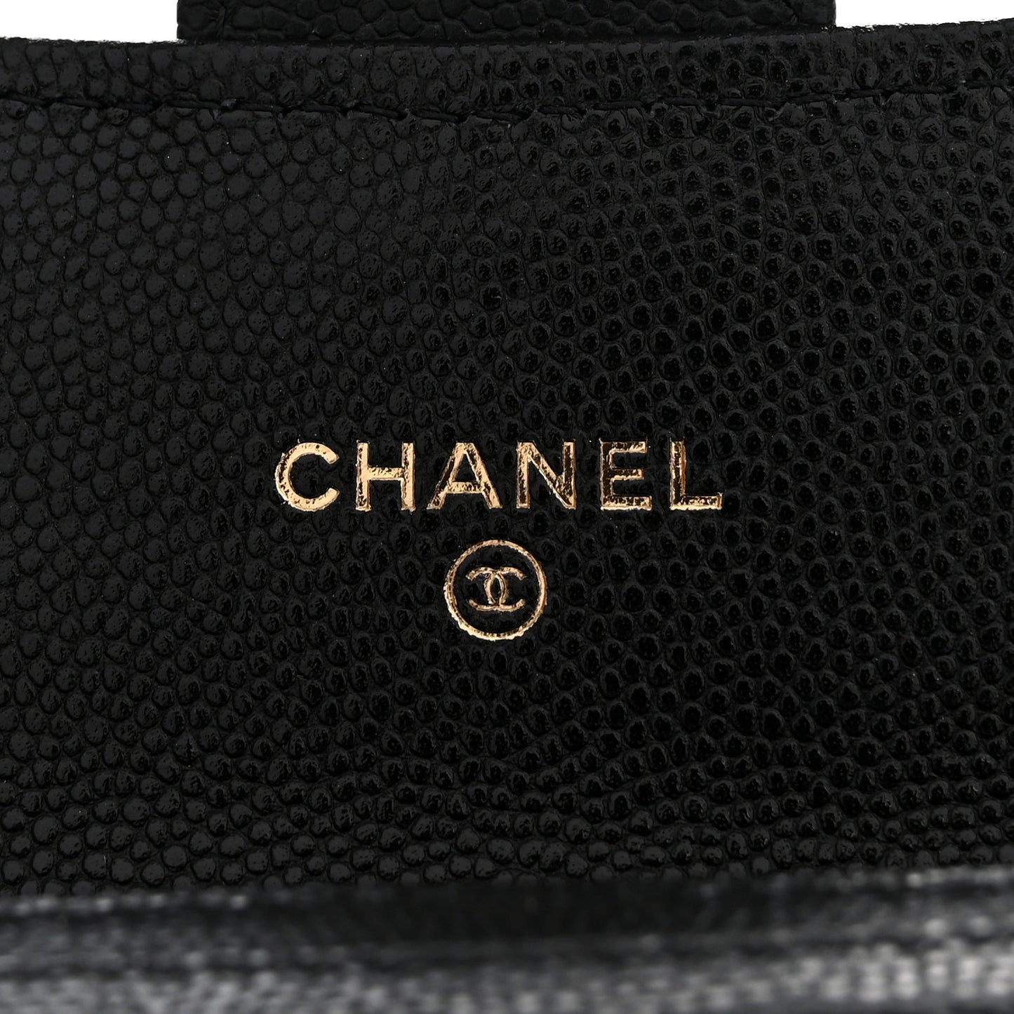 Caviar Quilted Medium Gusset Flap Wallet Black