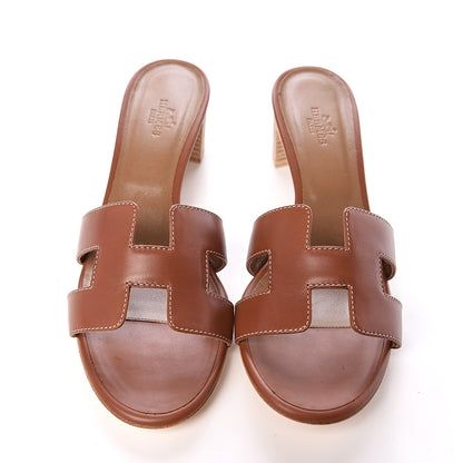 Hermes Calfskin Oasis Sandals 38.5 Gold 3 of 12