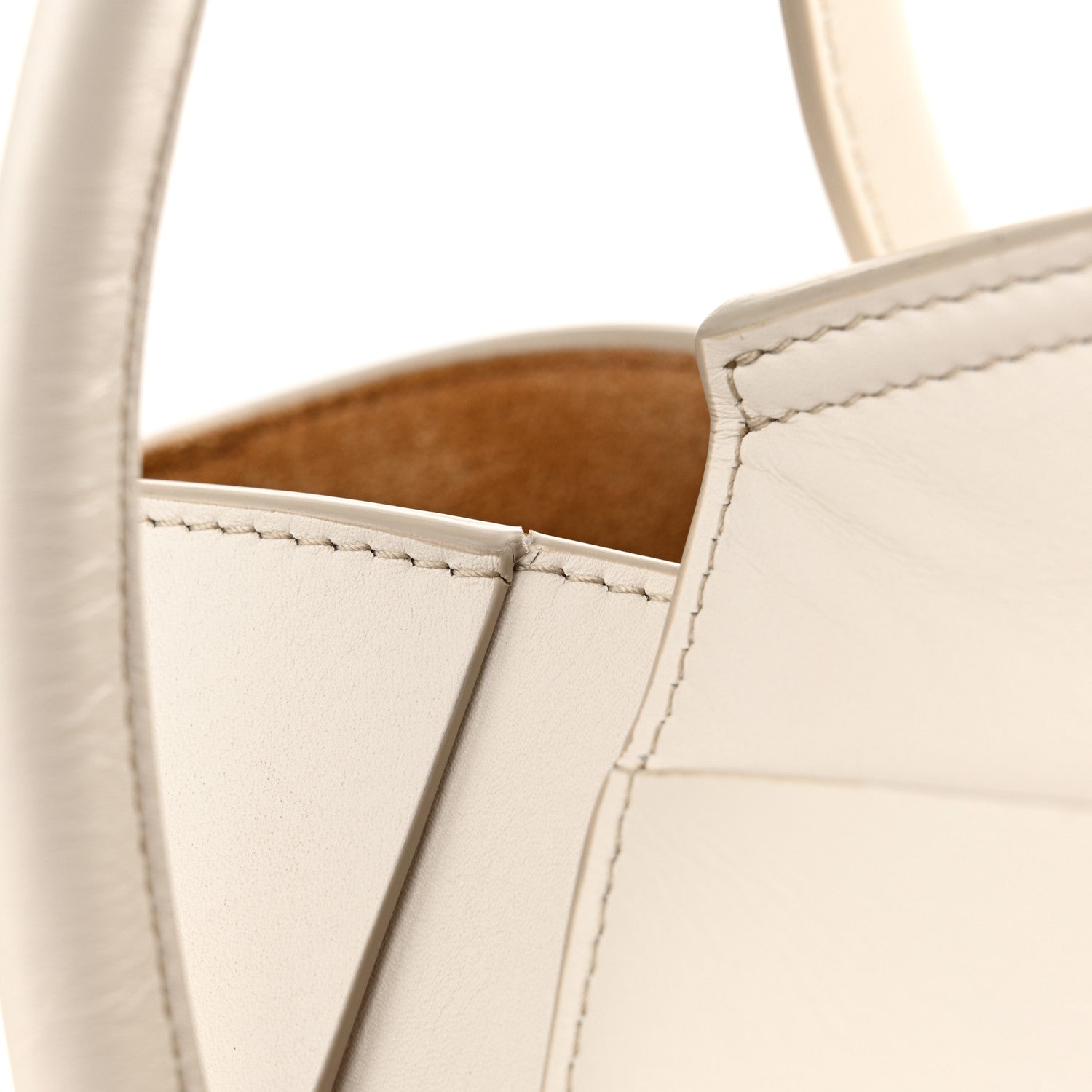 Bottega Veneta Calfskin Maxi Intrecciato Medium Arco White 14 of 17