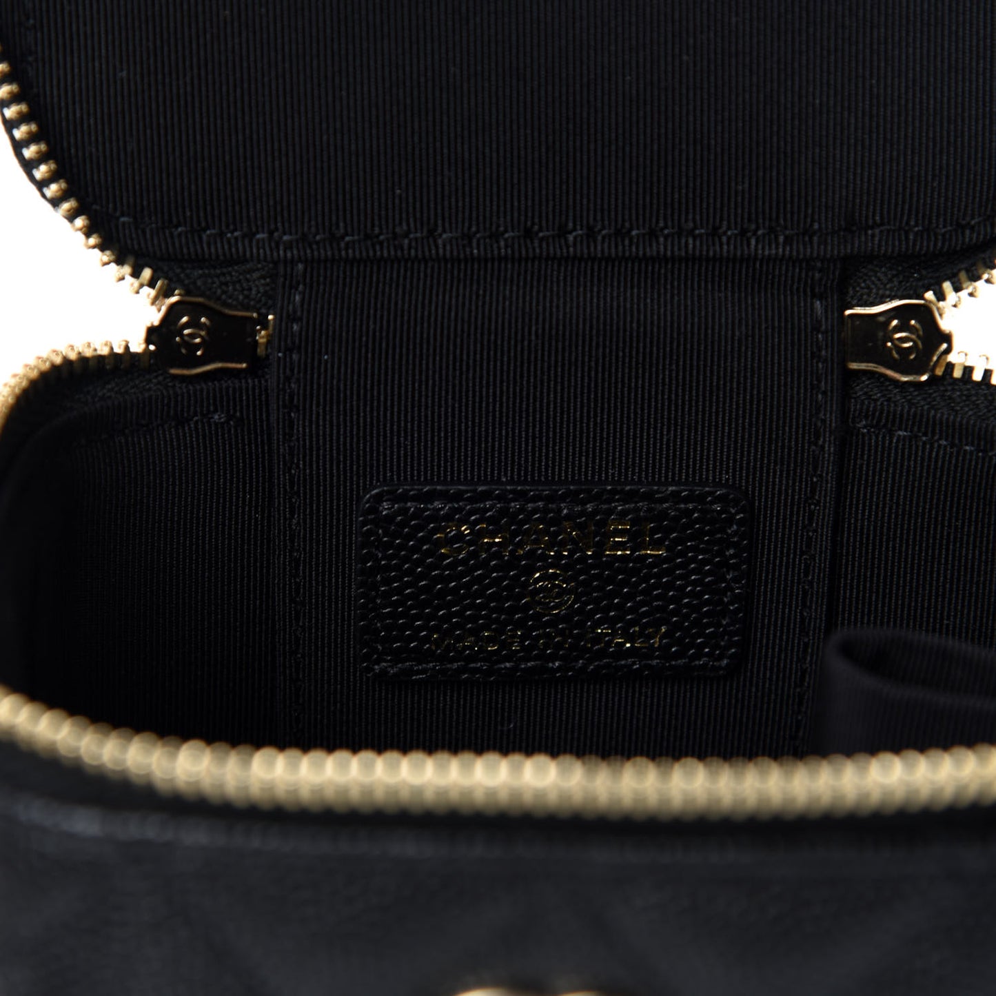 Caviar Quilted Mini Pearl On Top Vanity Case With Chain Black