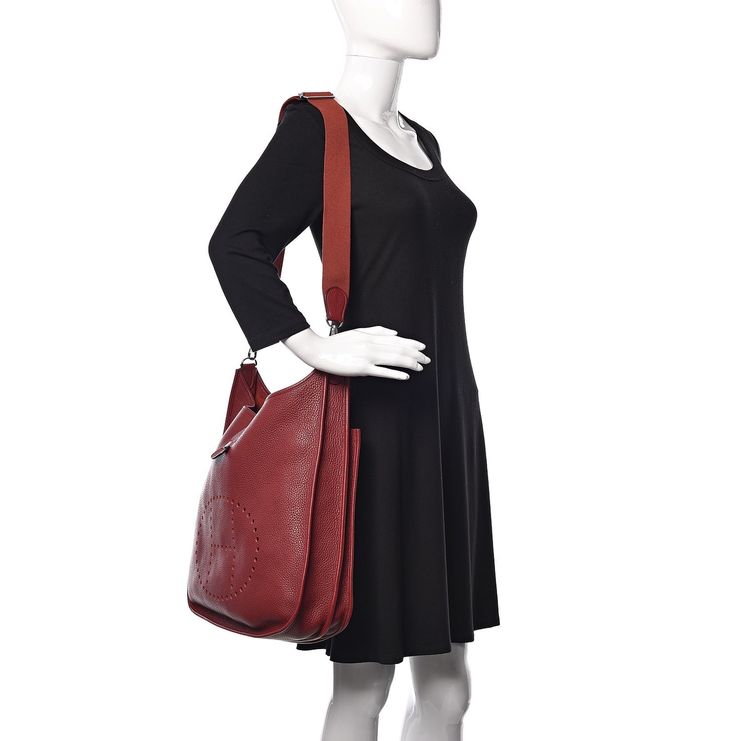 Taurillon Clemence Evelyne III TGM Rouge Grenat