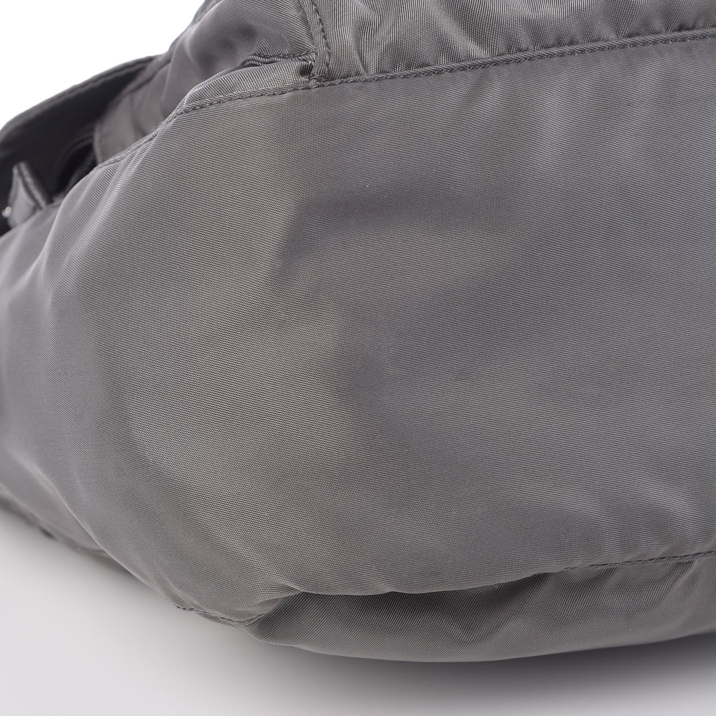 Tessuto Nylon Vela Messenger Bag Grey