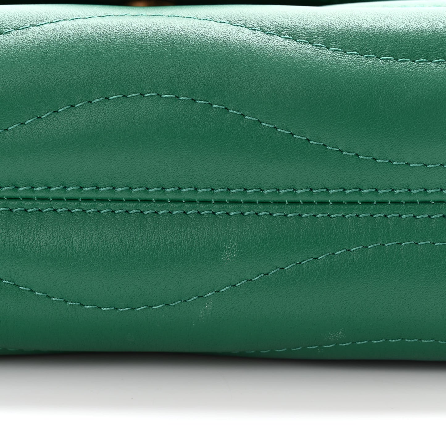 Calfskin New Wave Chain Bag MM NM Emerald