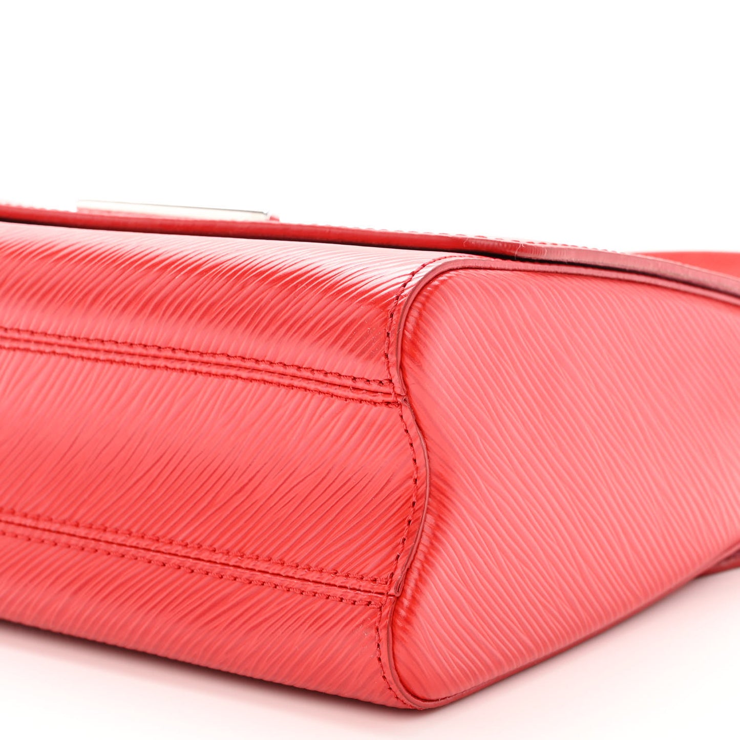 Epi Twist Shoulder Bag MM Coquelicot