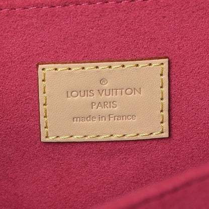 Louis Vuitton Monogram Patches Pochette Metis 8 of 9