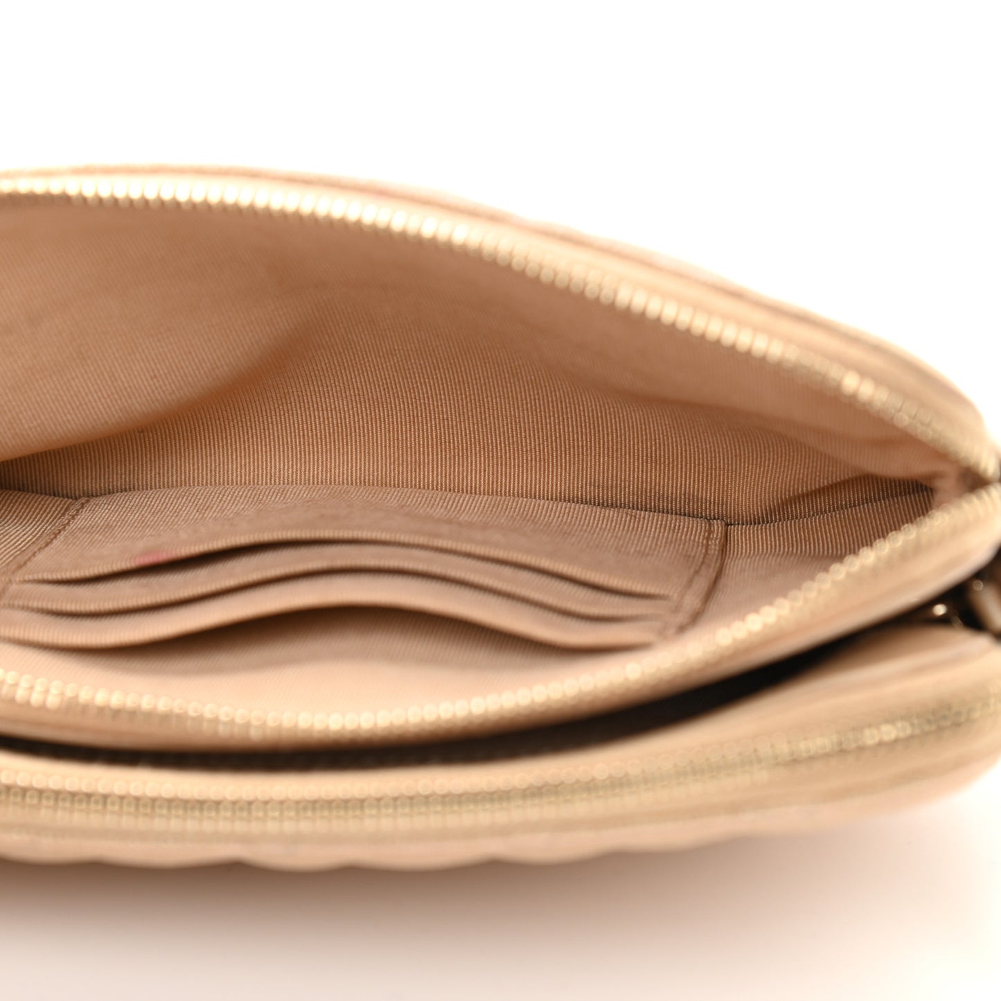 Iridescent Caviar Quilted Small Clutch With Chain Beige