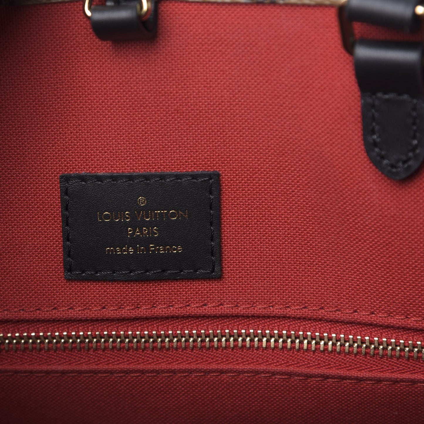 Reverse Monogram Giant Onthego MM