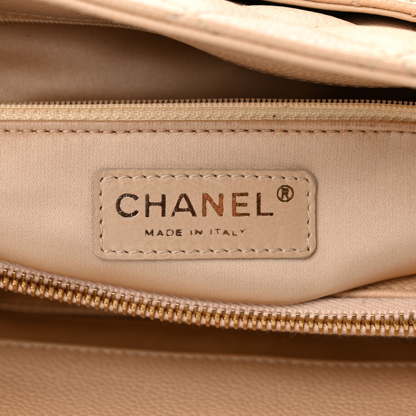Caviar Quilted Grand Shopping Tote GST Beige Clair