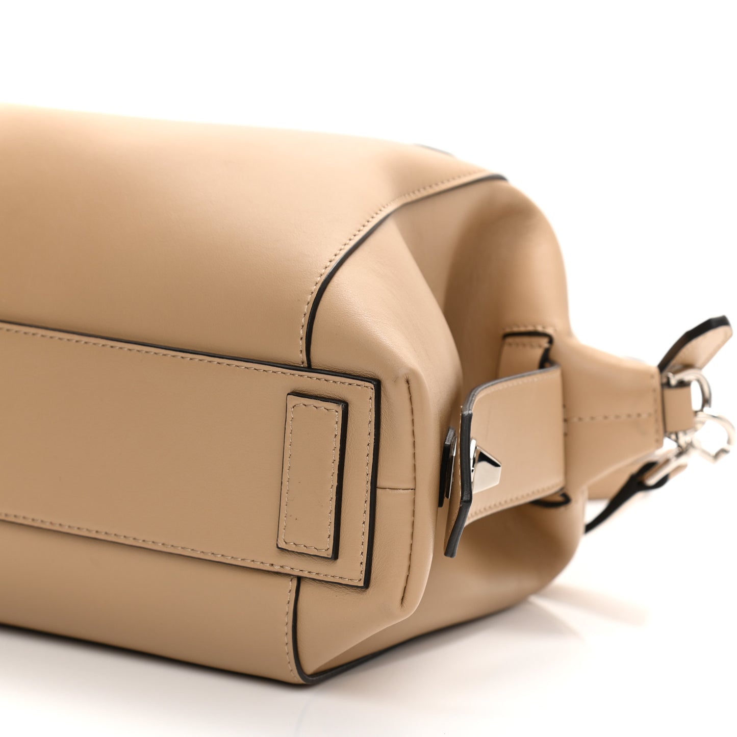 Smooth Calfskin Small Soft Antigona Beige Cappuccino
