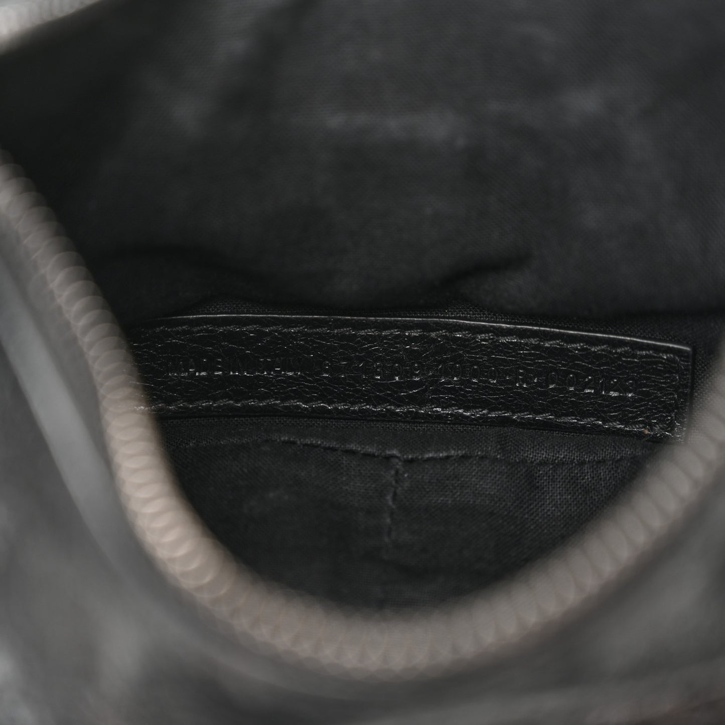 Agneau Arena Le Cagole Shoulder Bag XS Black