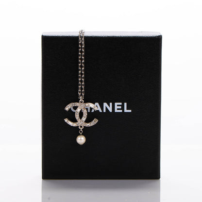 Chanel Pearl Baguette Crystal CC Chain Necklace Silver 5 of 5