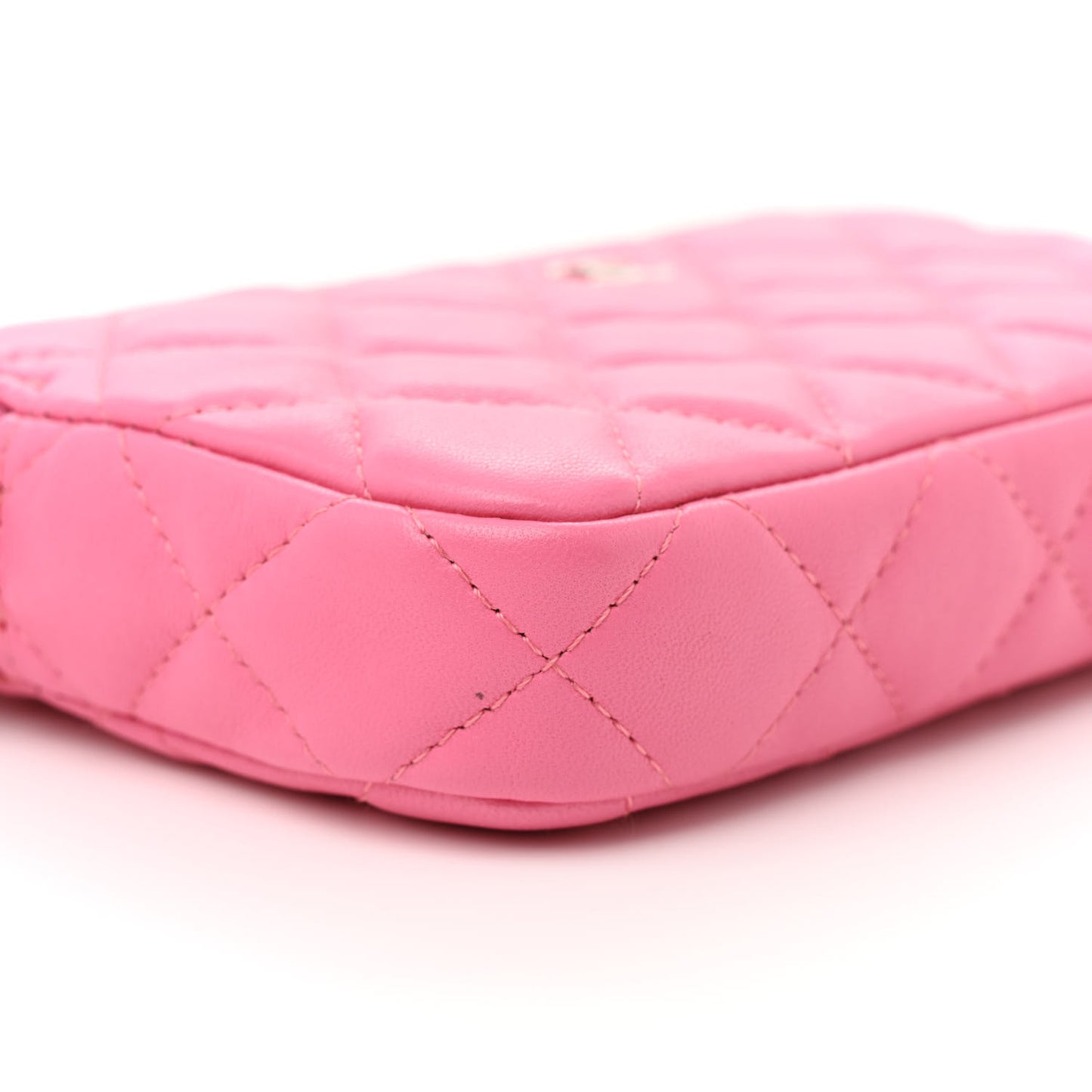 Lambskin Quilted Small Clutch With Chain Pink