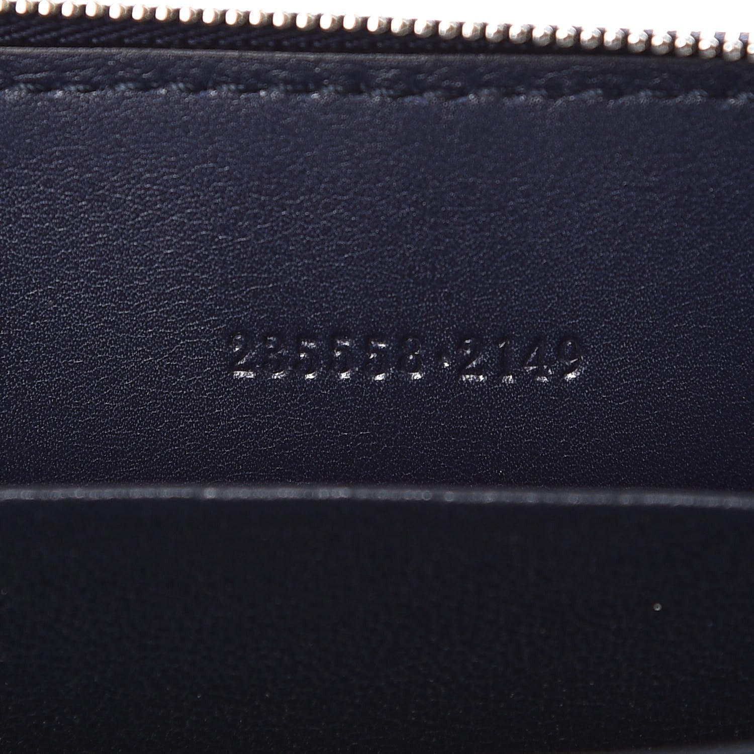 Gucci GG Supreme Monogram Zip Around Card Case Blue 7 of 8