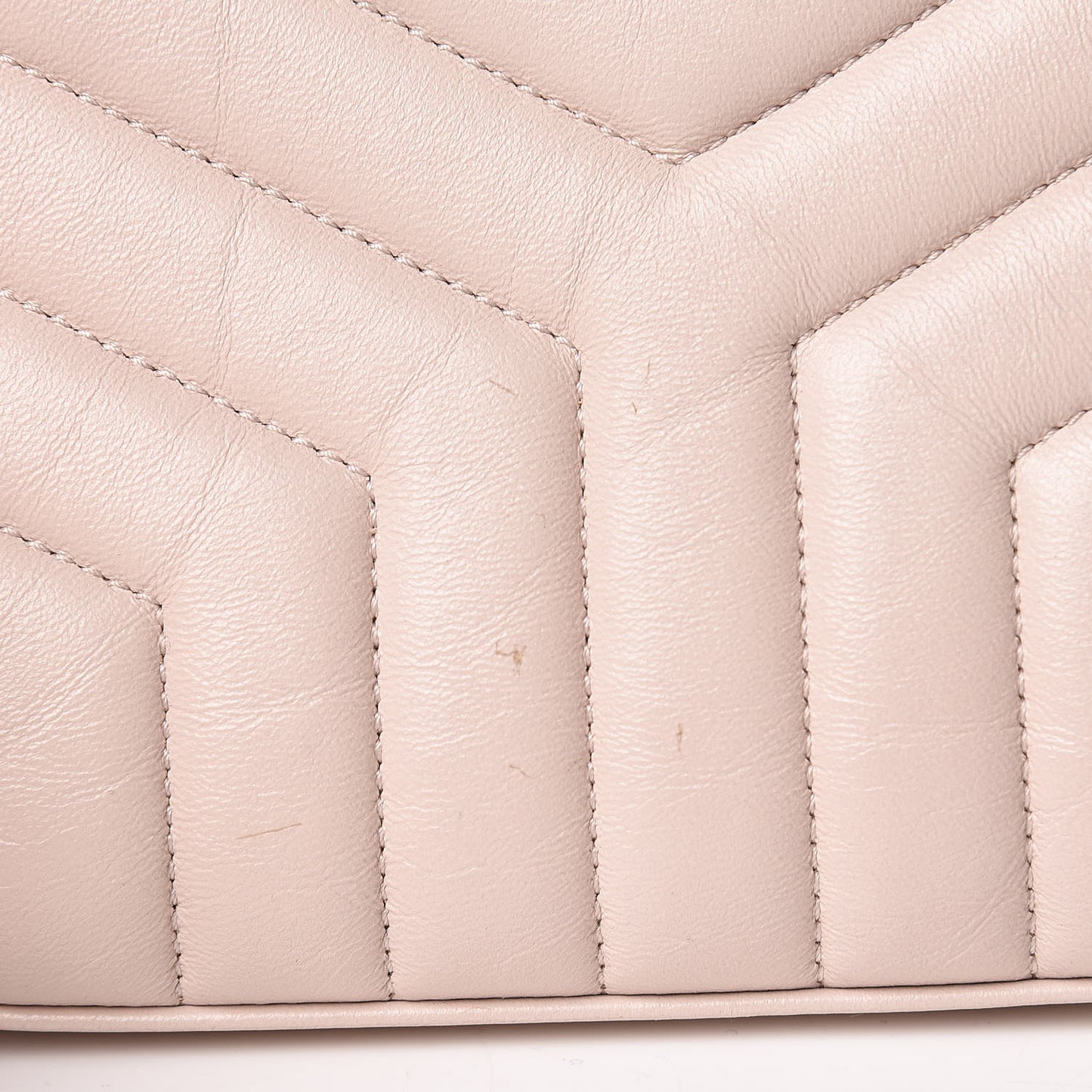 Lambskin Matelasse Cosmetic Case Washed Light Pink