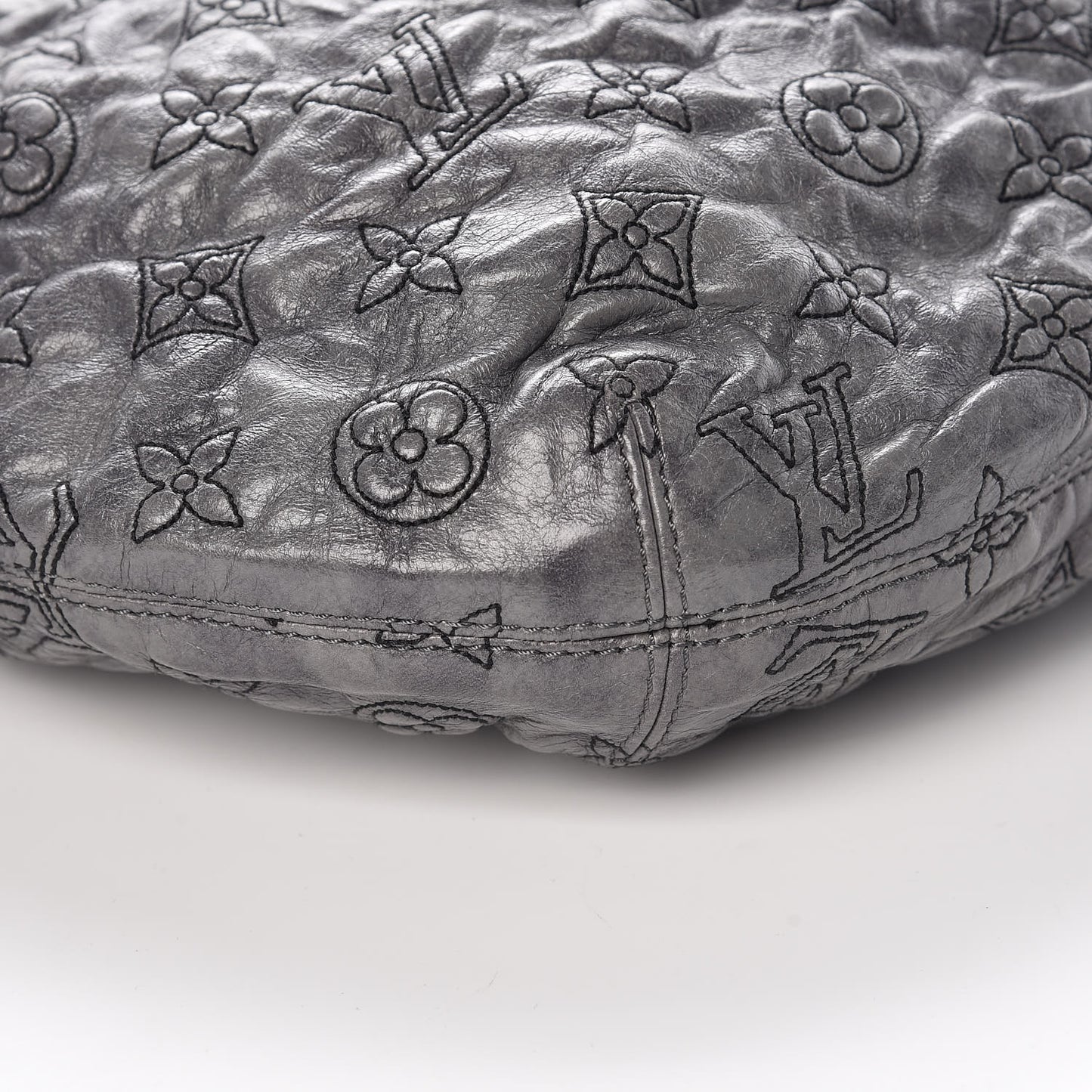 Lambskin Olympe Nimbus PM Anthracite