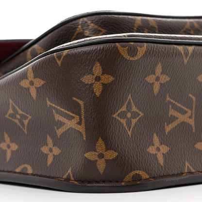 Louis Vuitton Monogram Passy 8 of 9