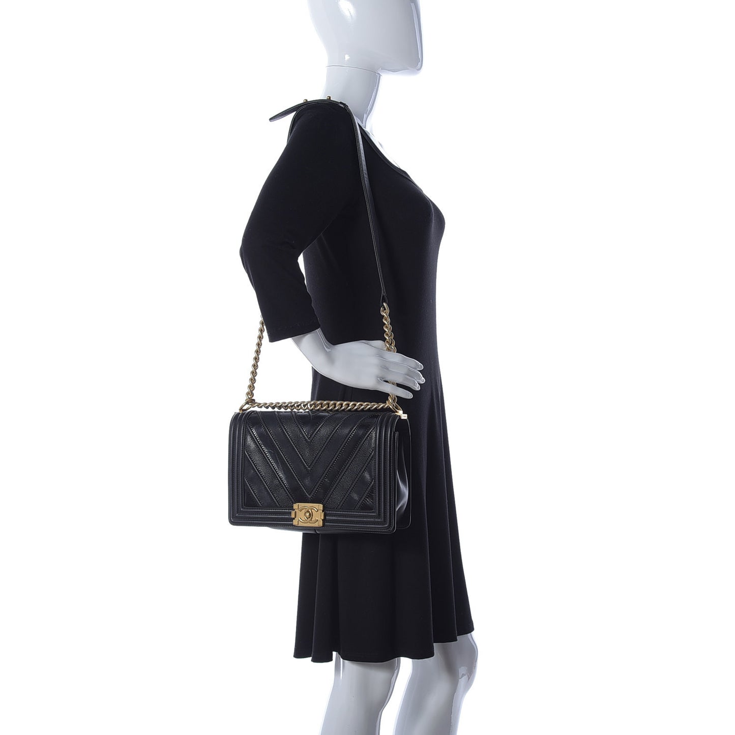 Calfskin Caviar Suede Chevron New Medium Boy Flap Black
