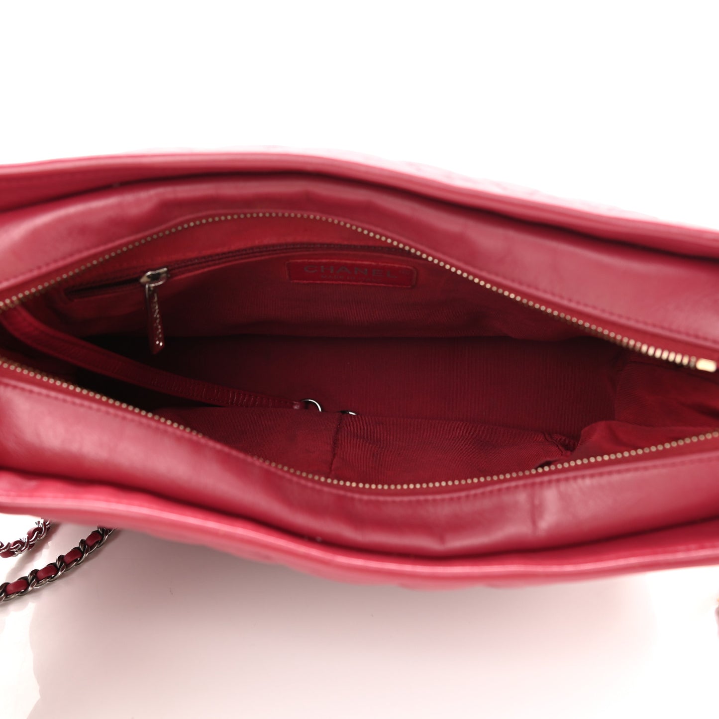 Aged Calfskin Chevron Quilted Medium Gabrielle Hobo Dark Fuchsia