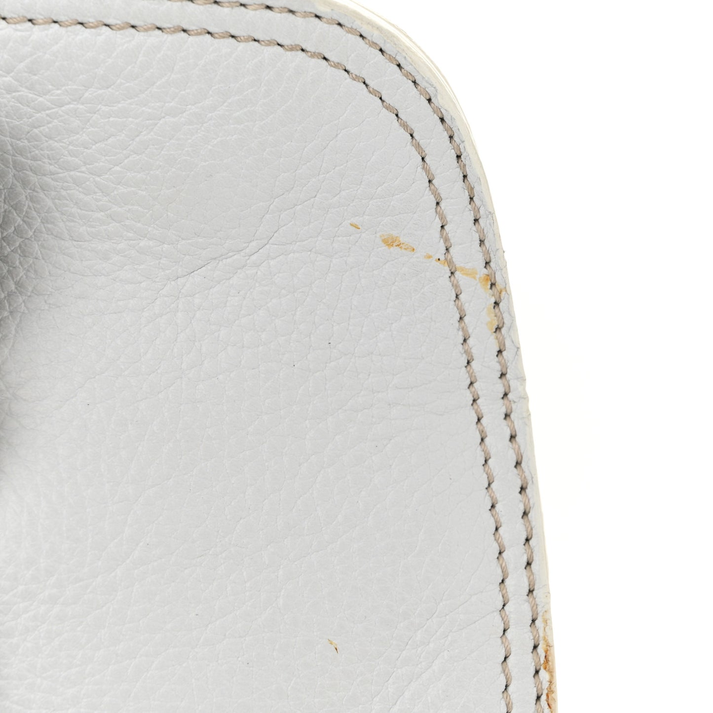 Vitello Daino Shoulder Bag White