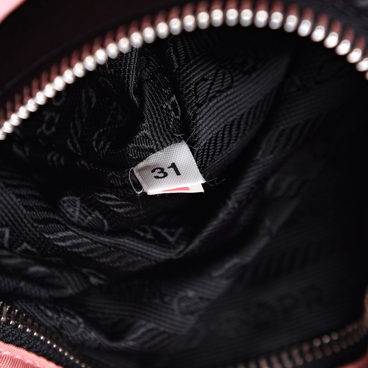 Tessuto Nylon Quilted Shoulder Bag Rosa Black