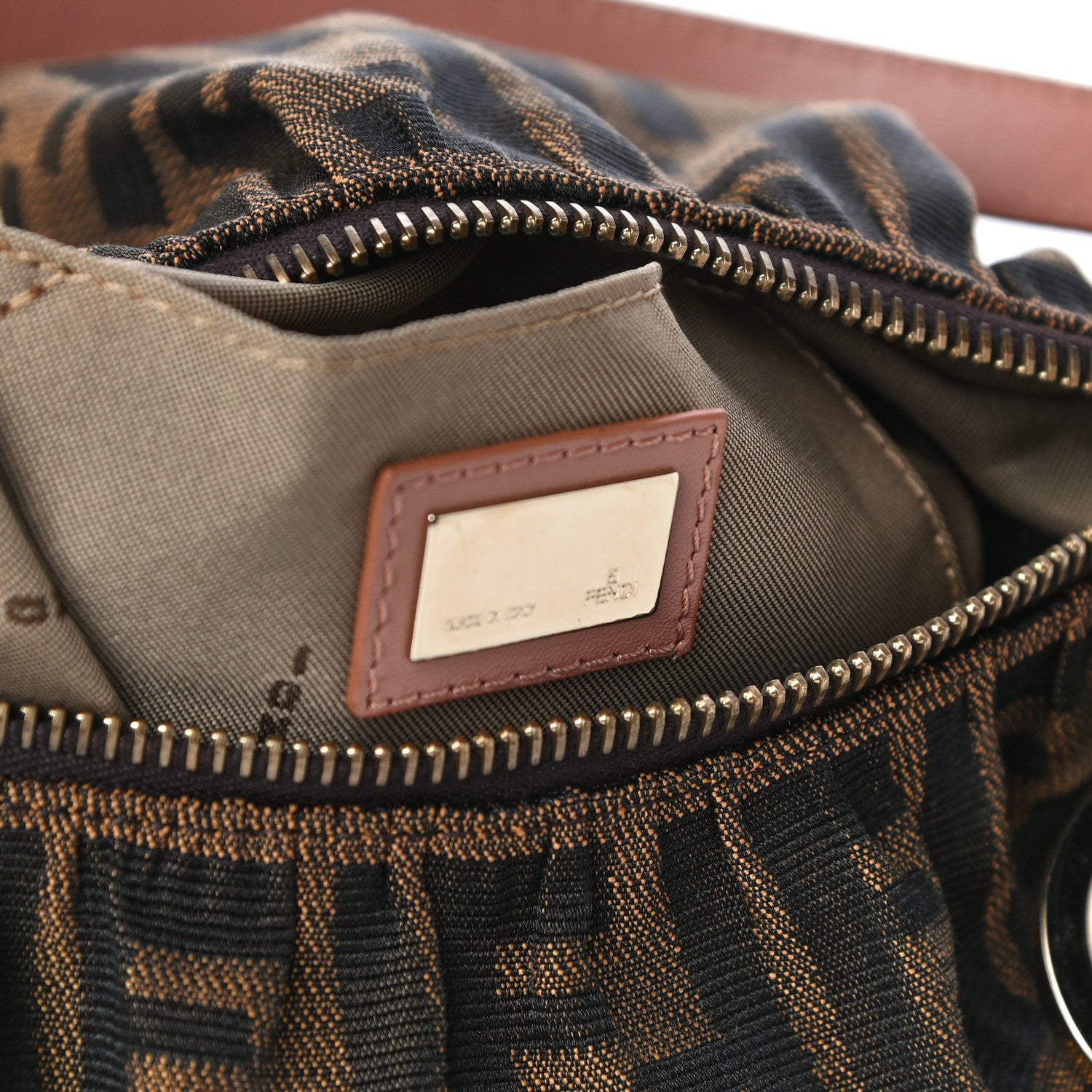 Fendi Zucca Cuoio Lucido Hobo Tobacco Bois de Rose 5 of 9