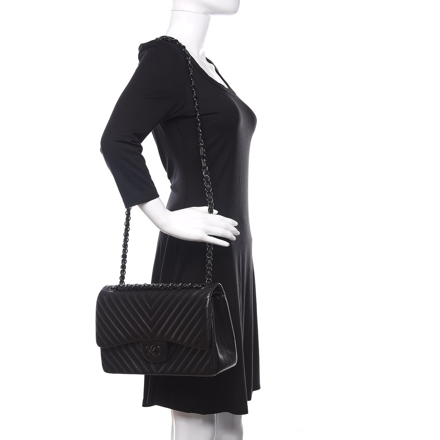 Lambskin Chevron Quilted Jumbo Double Flap So Black