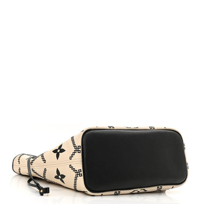 Louis Vuitton Empreinte Monogram Giant Broderies Neverfull MM Cream Black 4 of 9
