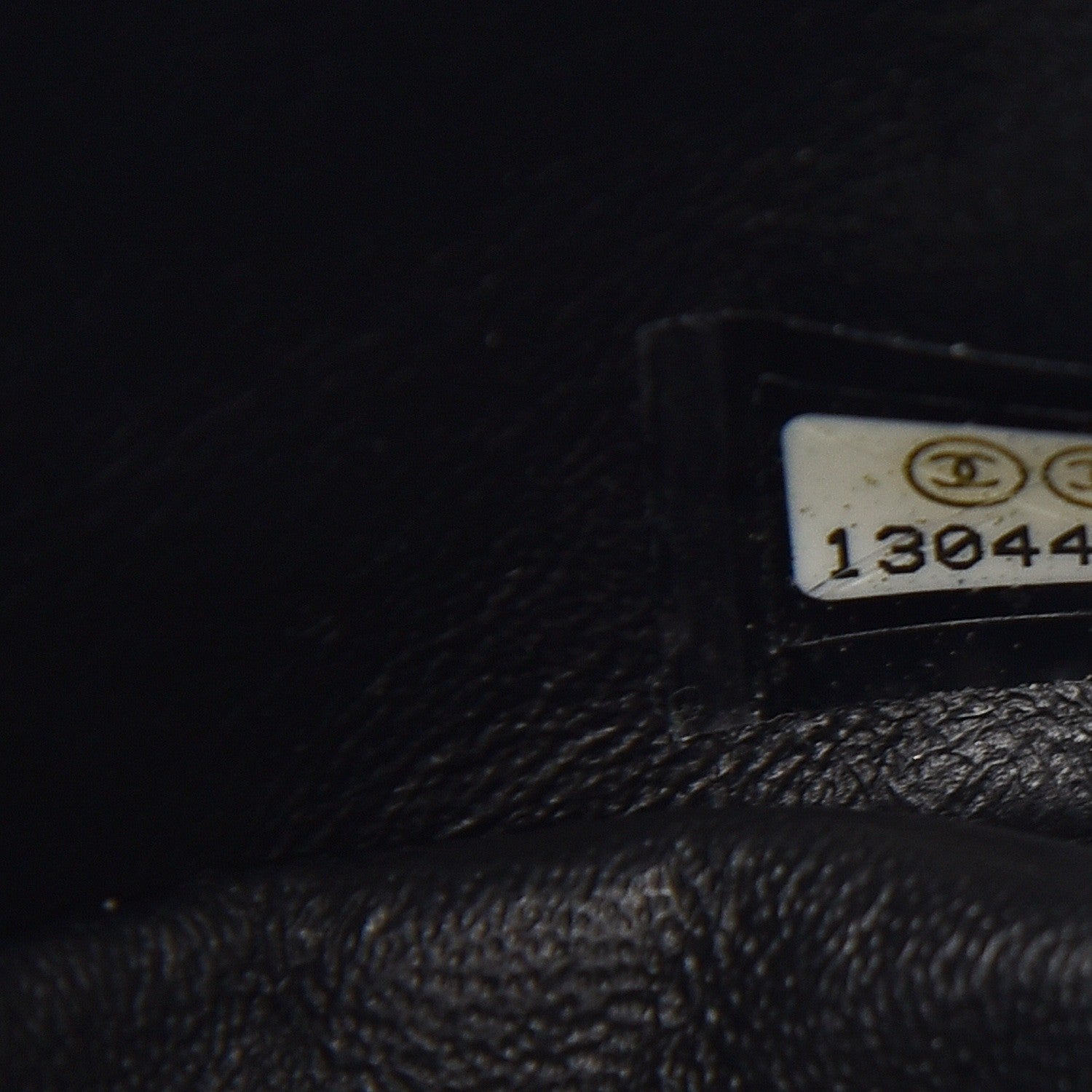 Chanel Caviar Quilted East West Flap Black 7 of 10