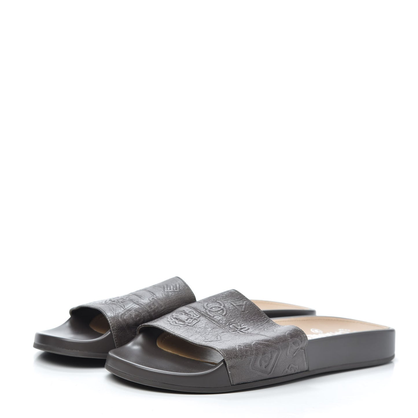 Rubber Charm Embossed CC Flat Slide Sandals 40 Dark Grey