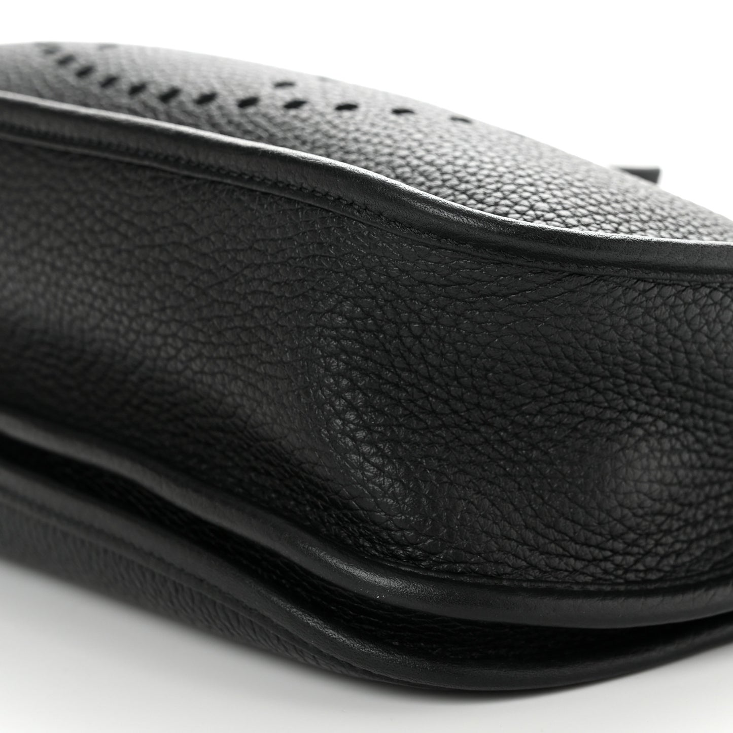 Taurillon Clemence Evelyne III PM Black