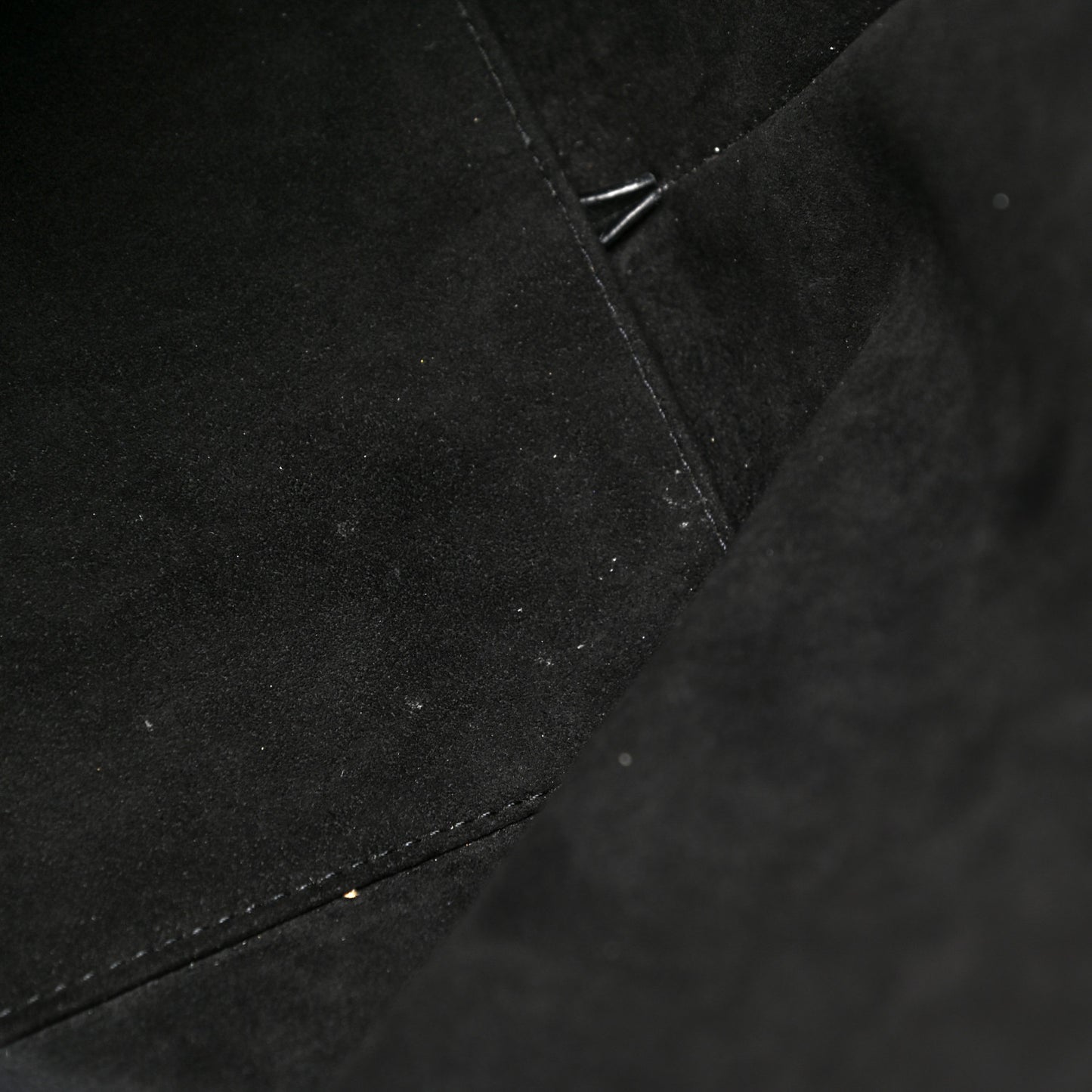 Calfskin Lockme Go Tote Black