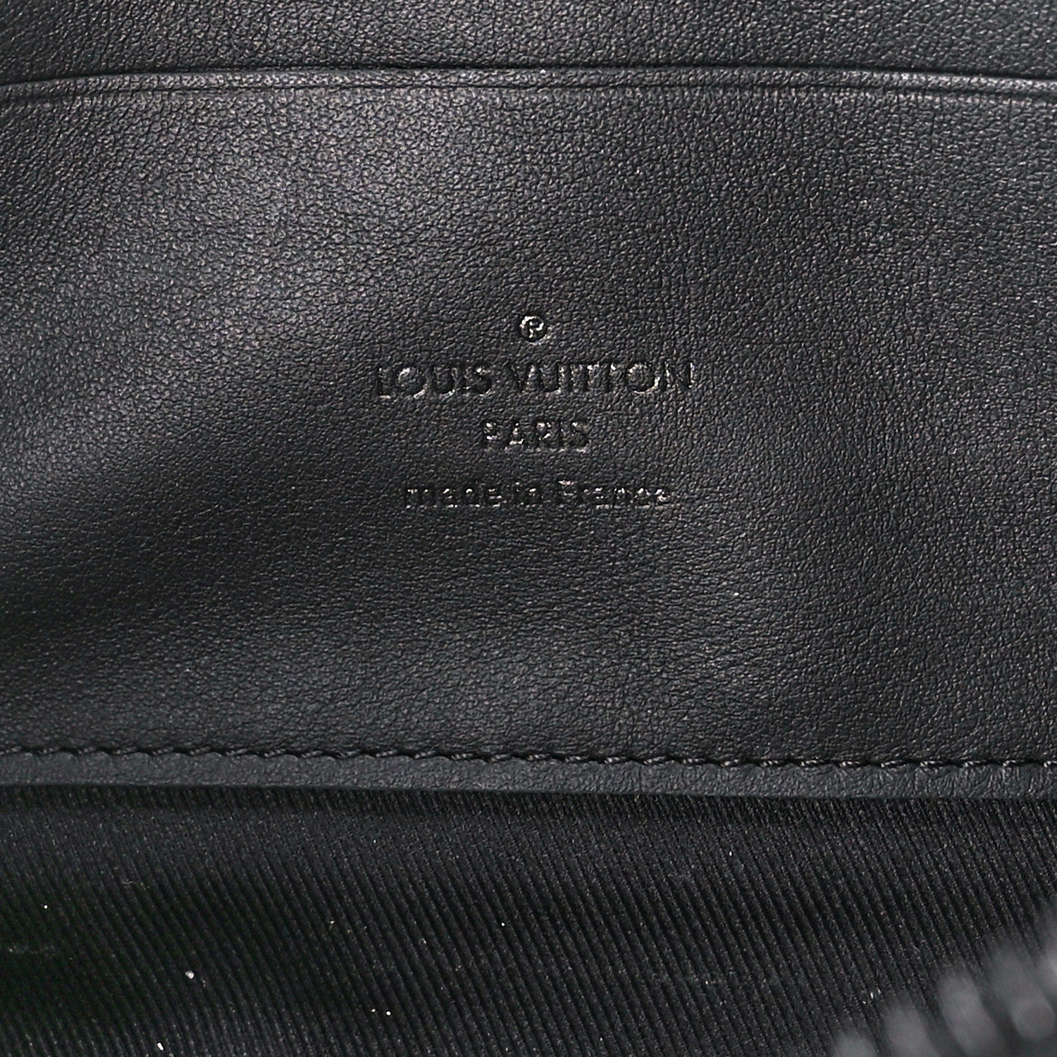 Louis Vuitton Calfskin Aerogram Alpha Wearable Wallet Black 6 of 10