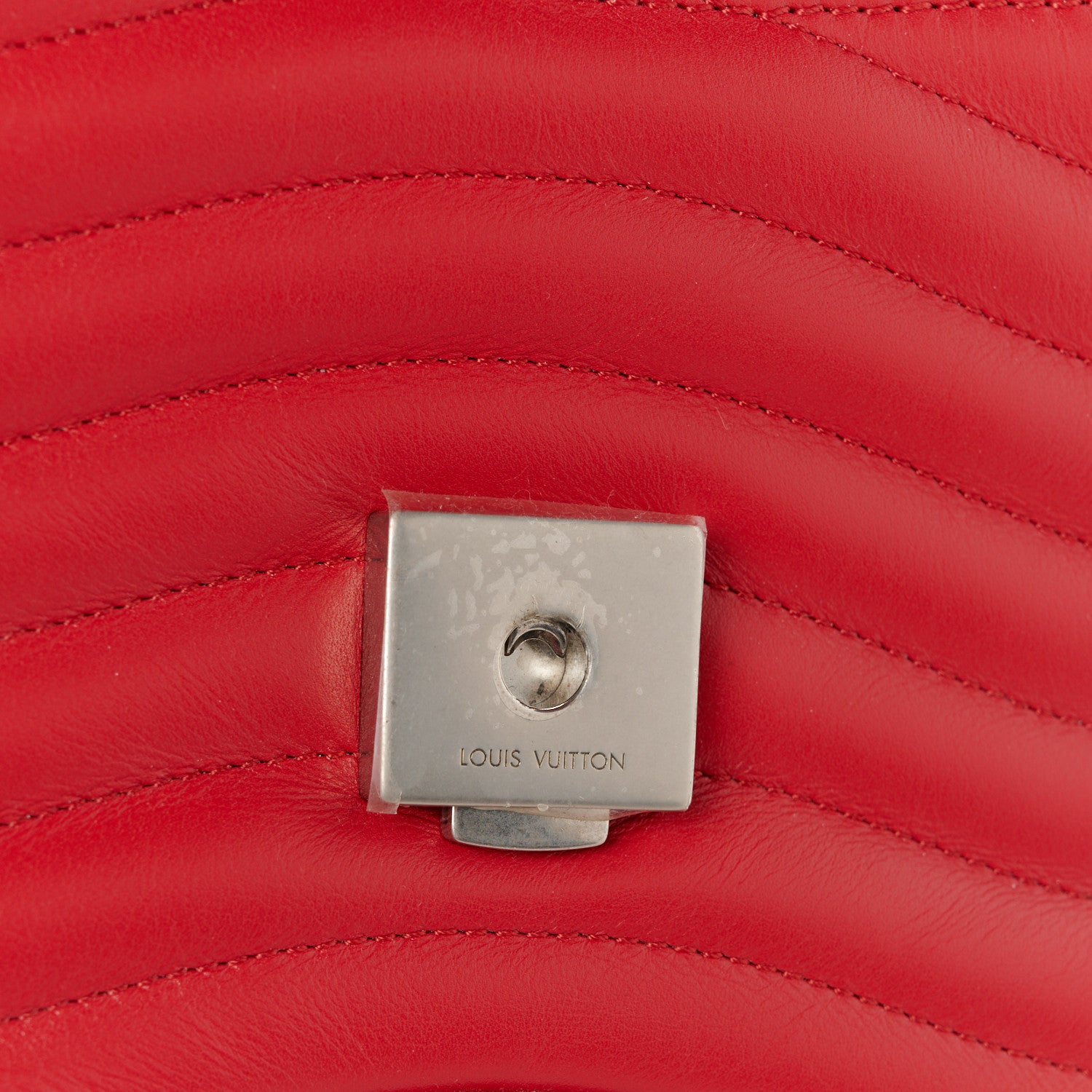 Louis Vuitton Calfskin New Wave Chain MM Ecarlate 8 of 11