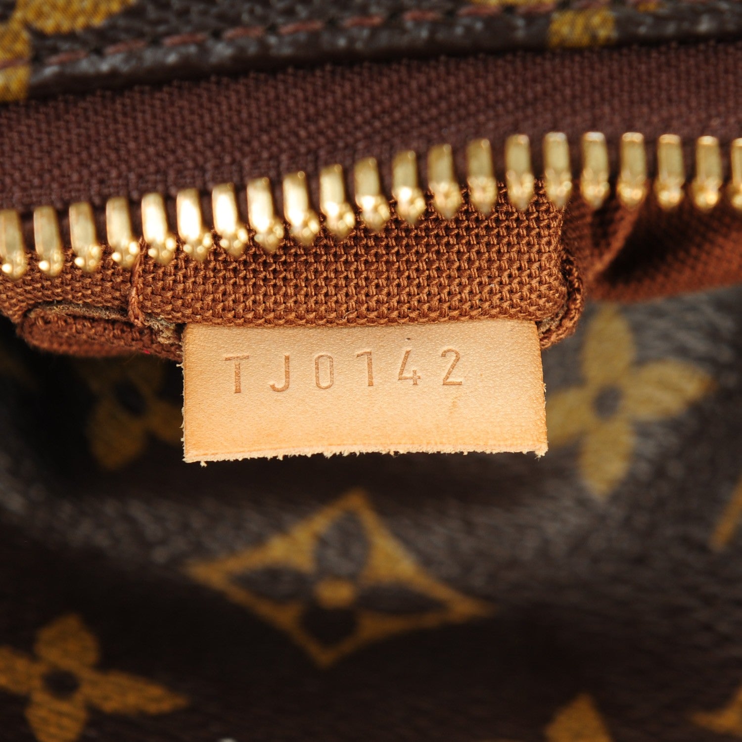 Louis Vuitton Monogram Sully MM 7 of 7