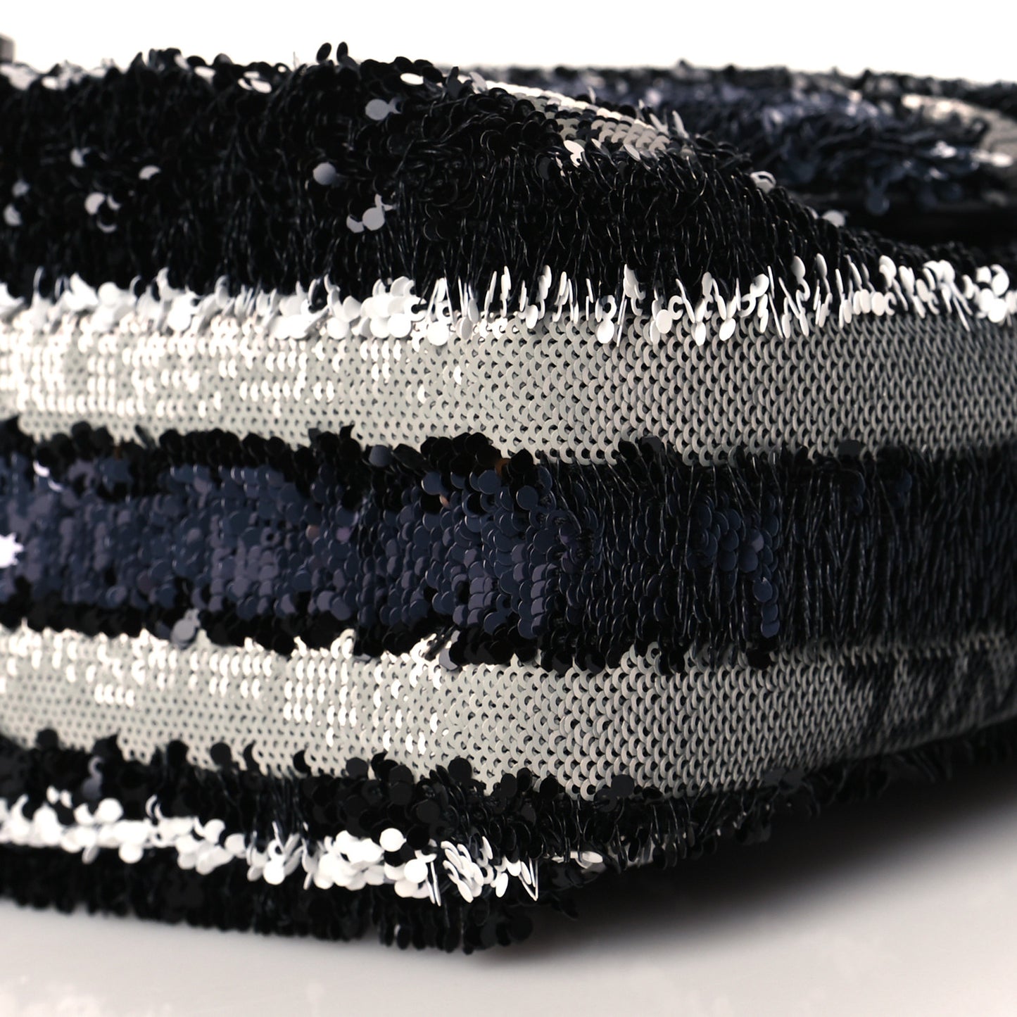 Sequin Logo Small Flap Black White